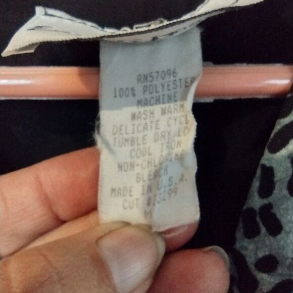 eK Designs vest top - Picture 4 of 6